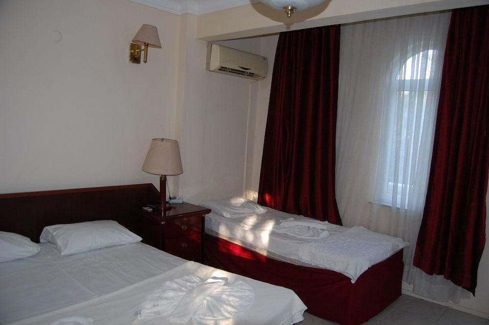 Erdek Sun Beach Hotel エクステリア 写真