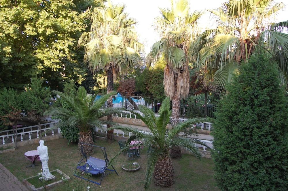 Erdek Sun Beach Hotel エクステリア 写真